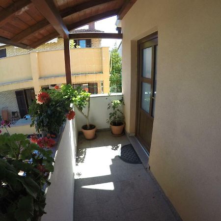 Apartman Koralj Apartment Pula Luaran gambar